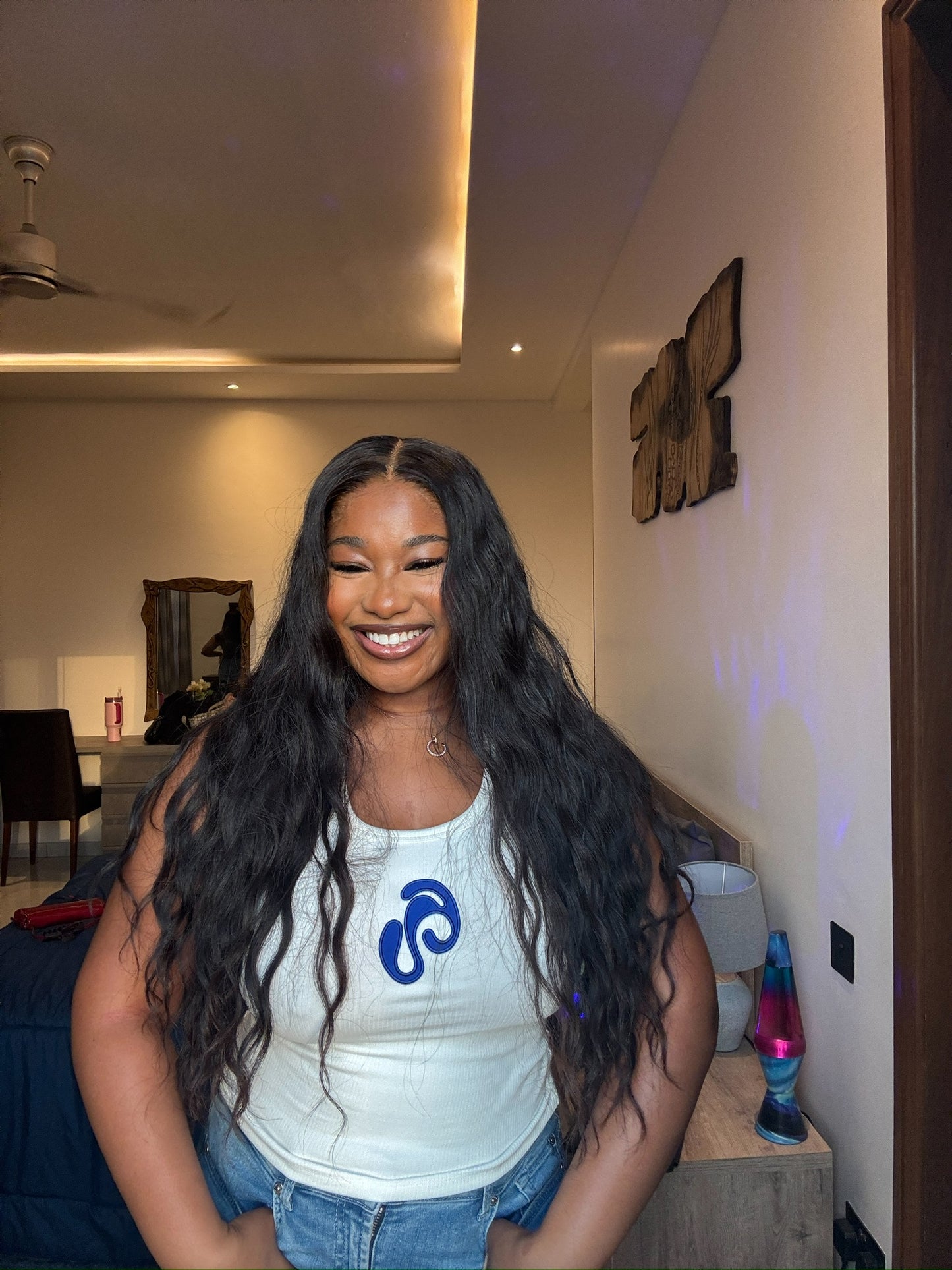 Natural Wavy Closure